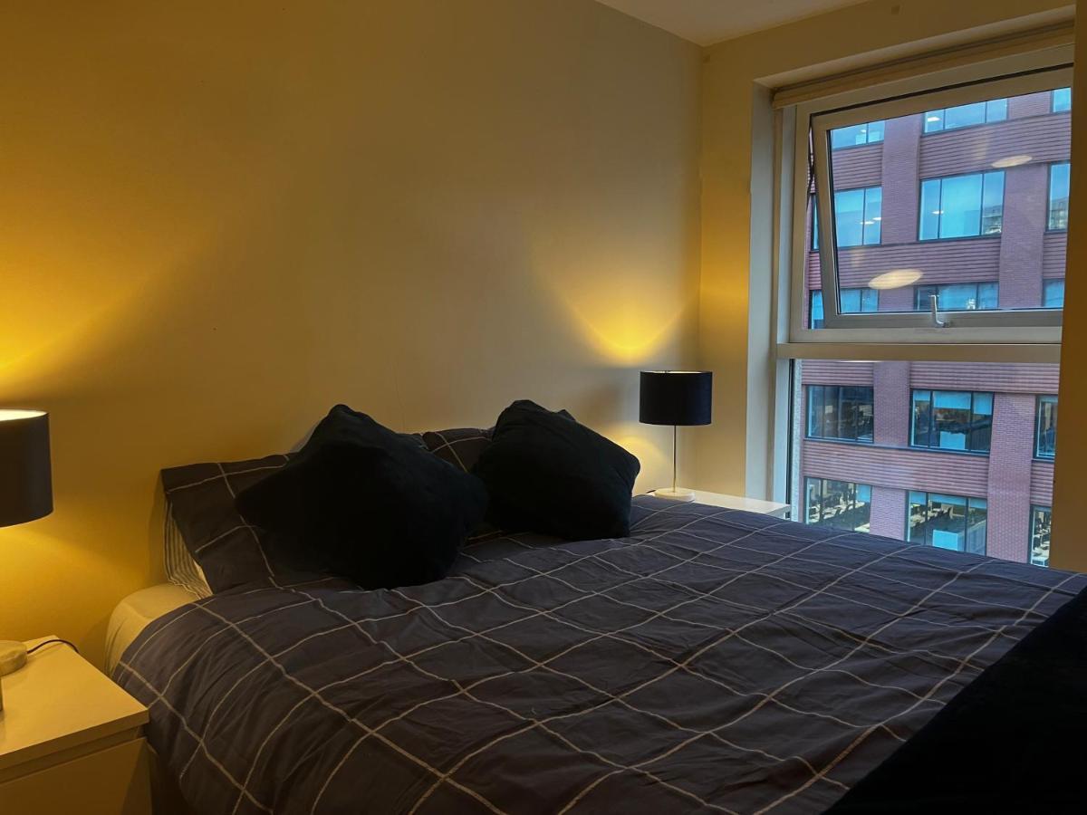 City View Spacious 2 Bed Apartment 2 Bathrooms Manchester Bagian luar foto